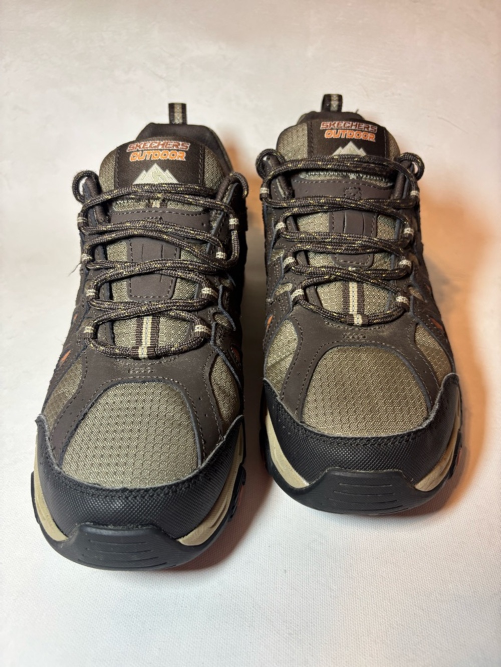 Skechers Outdoor Women’s Trail Sneakers, hiking shoes, memory foam, size 7.5